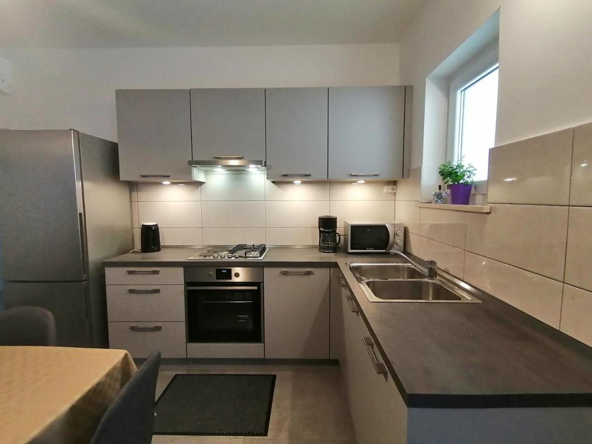 Holiday apartment Dunja Pula Bagian luar foto