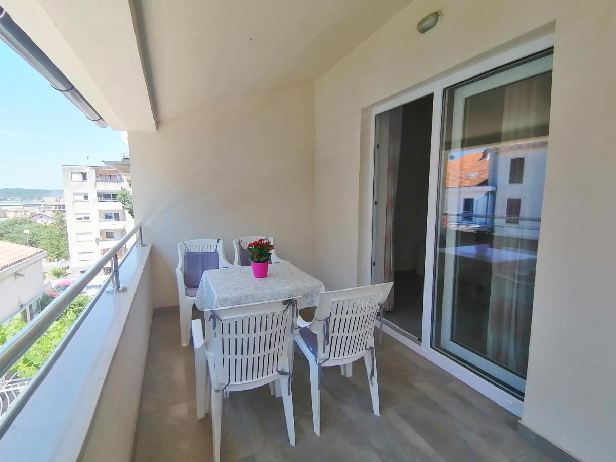 Holiday apartment Dunja Pula Bagian luar foto