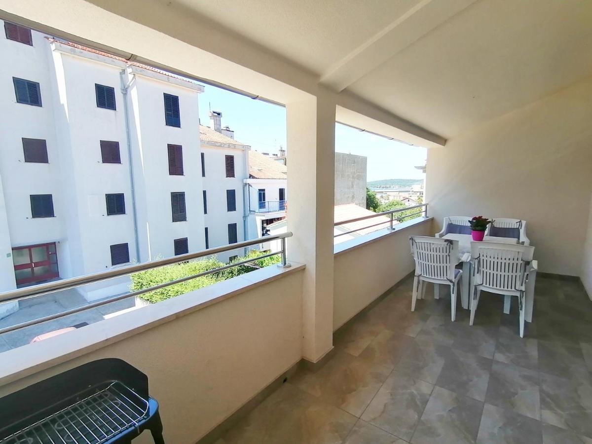 Holiday apartment Dunja Pula Bagian luar foto